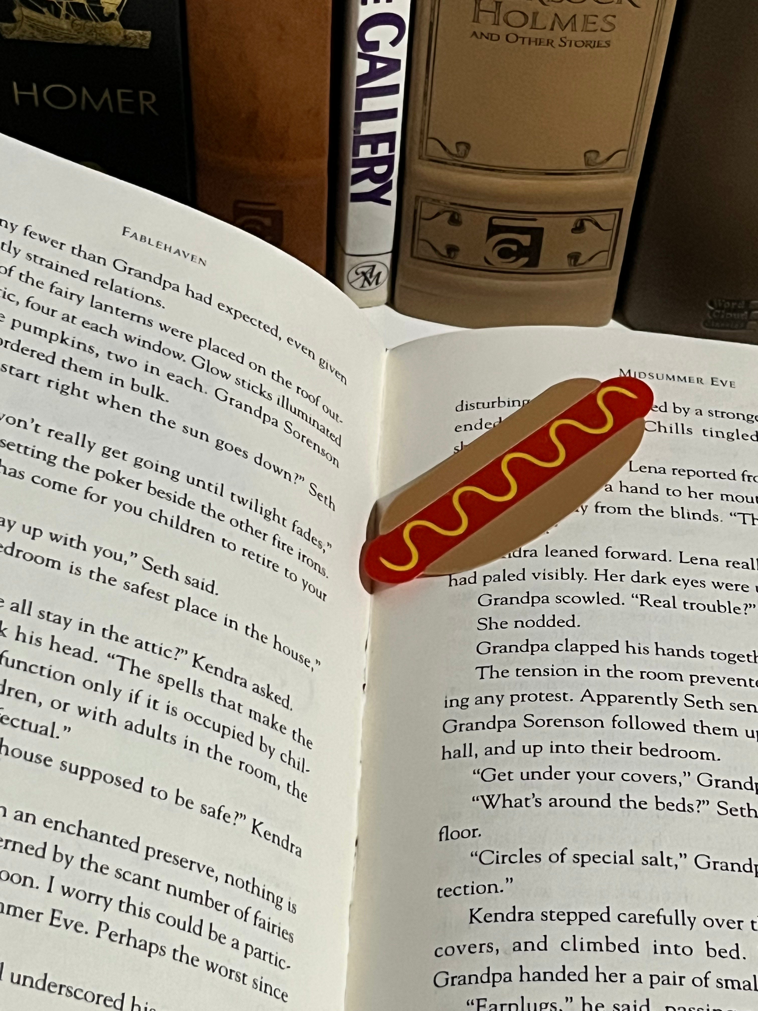 Hotdog Bookmark