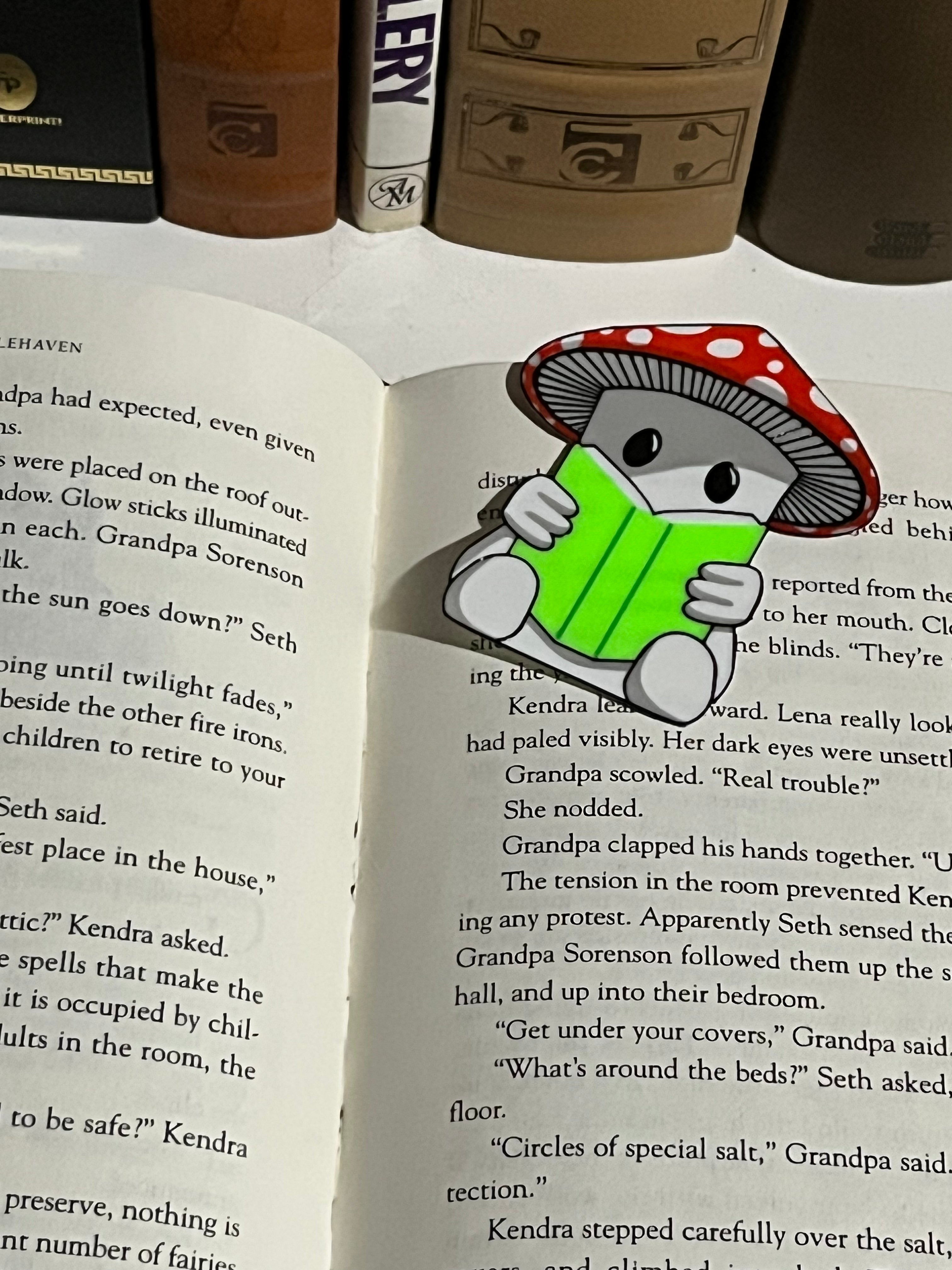 Reading Mushroom Bookmark 3D Printing File